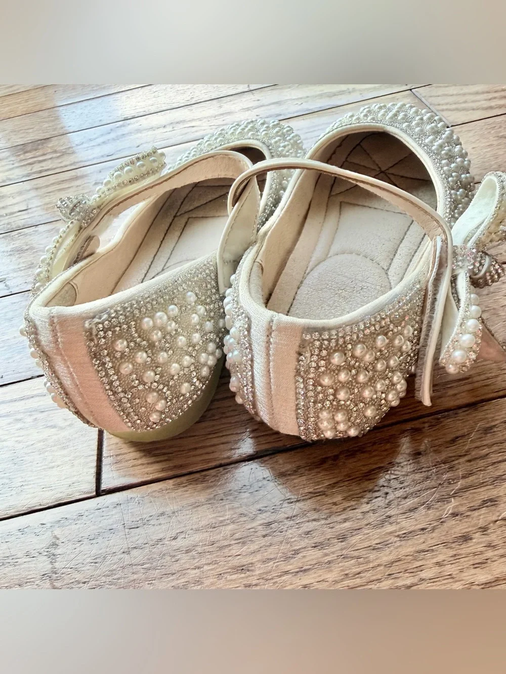 Doe a Dear Girls Bow tie Jewel Flat Shoes size 13.5  1 pearl dress party